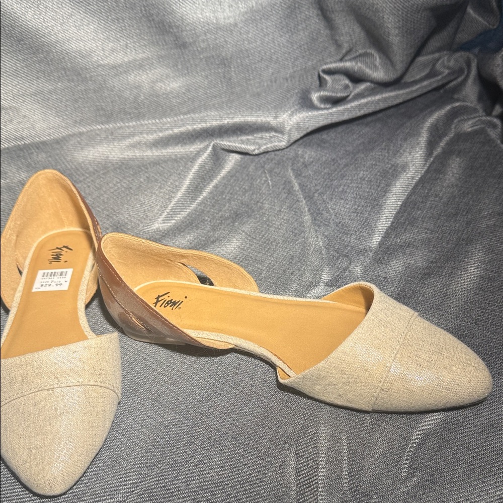 FIONI Women's Cream D'Orsay Flats